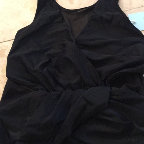 Swimsuit - Picture 3 of 3